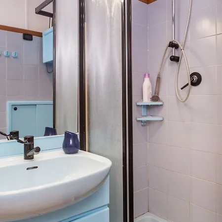 5 Terre Free Shuttle Maremontii Mit Pool By Interhome