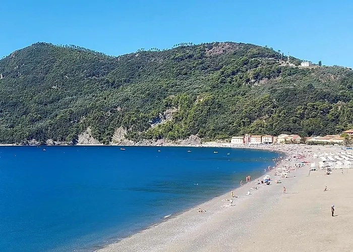 5 Terre Free Shuttle Maremontii Mit Pool By Interhome Сasa de vacaciones